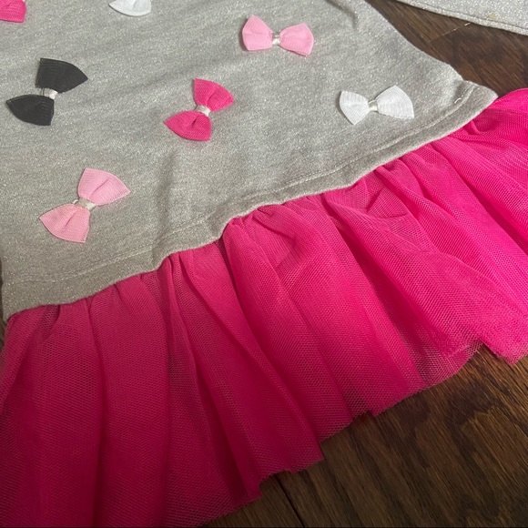 2 Piece Bowtie Outfit - Picture 3 of 13